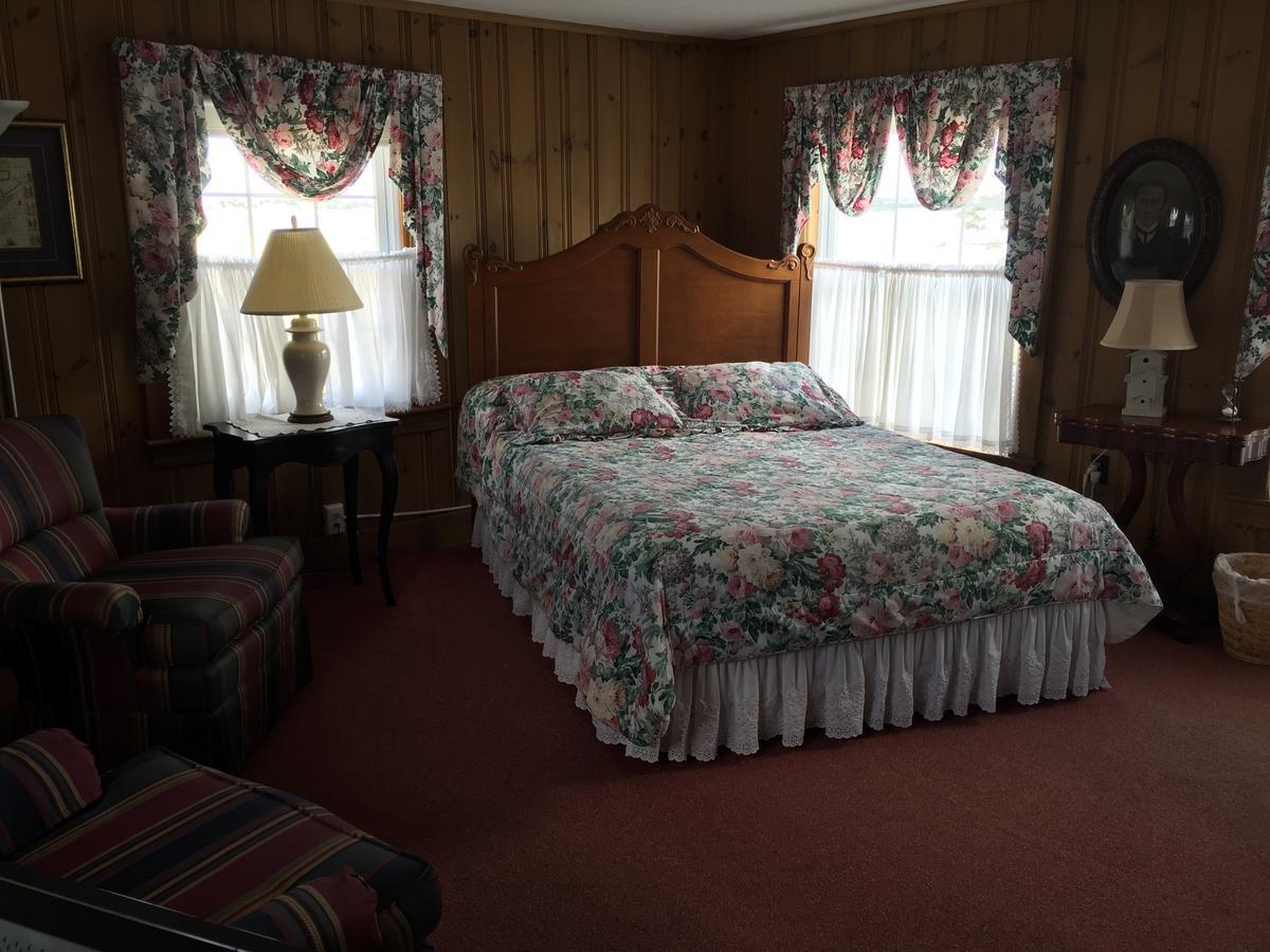 The Holiday House Inn & Motel Scarborough Exterior photo
